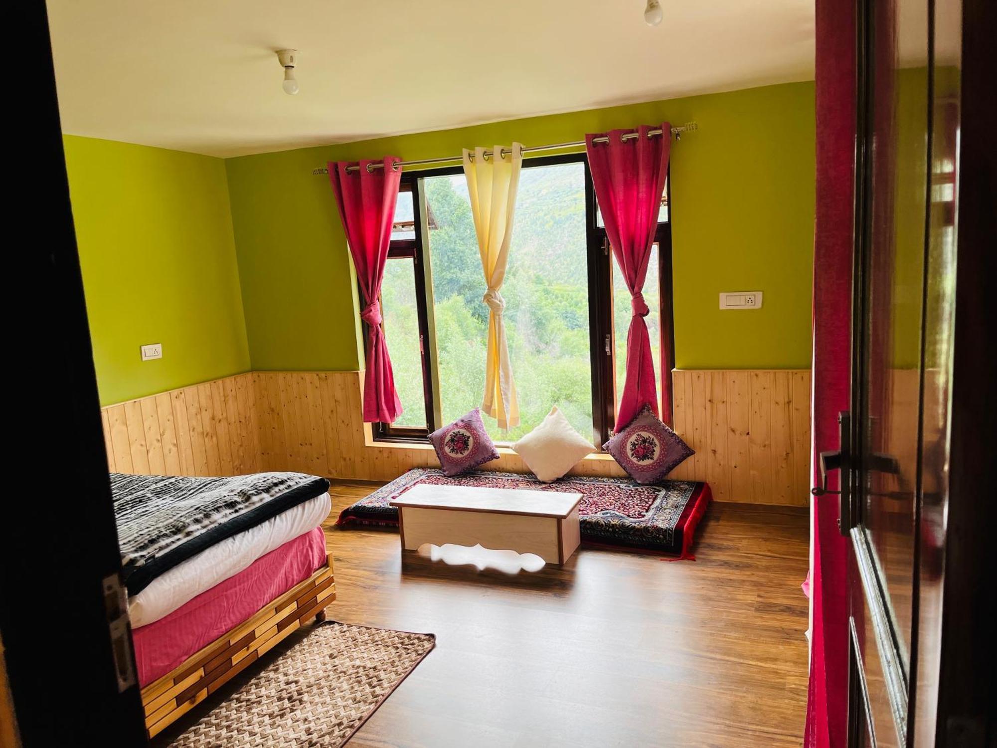 Amma Home Stay Keylong Kyelang Ngoại thất bức ảnh