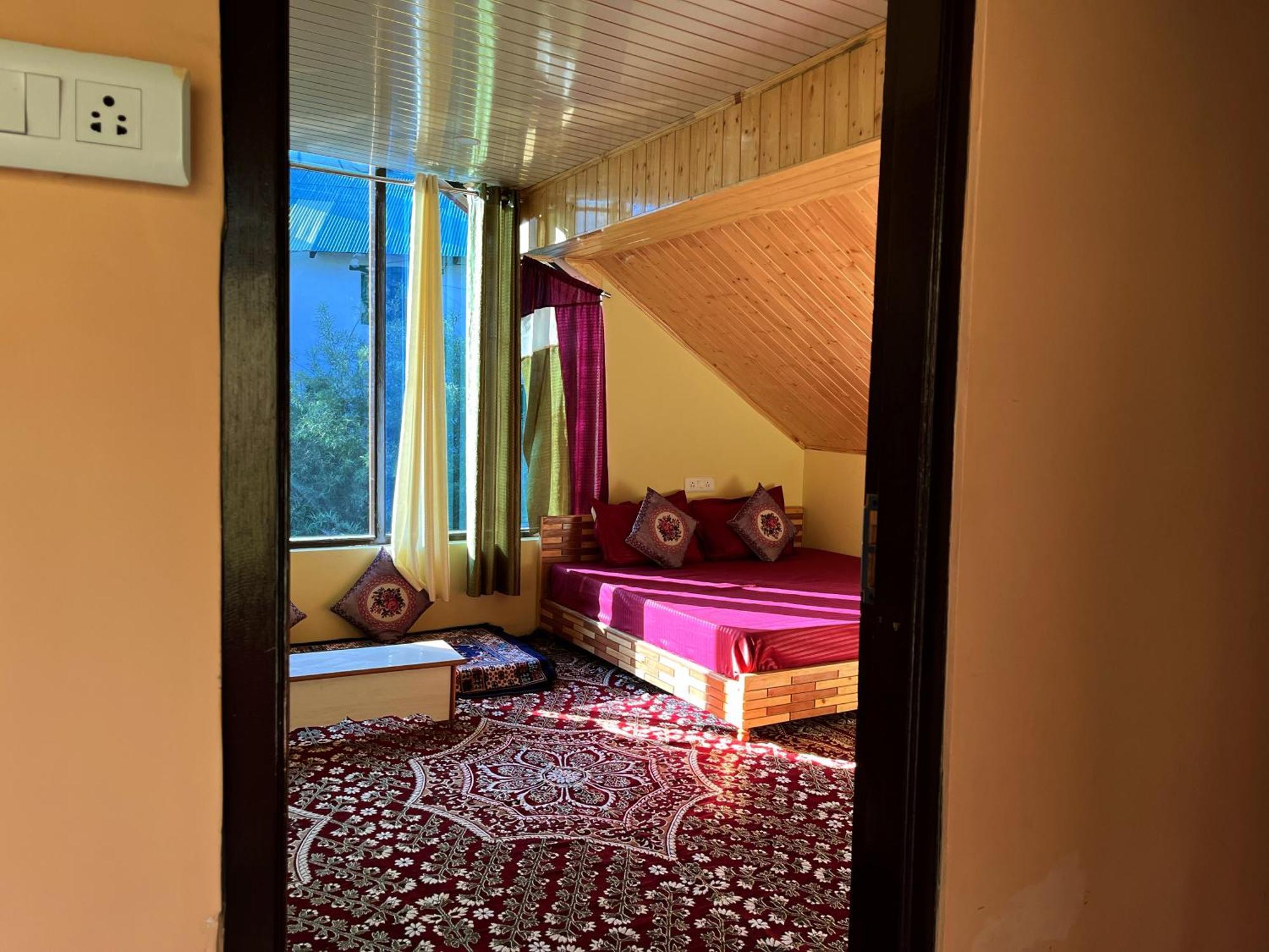 Amma Home Stay Keylong Kyelang Ngoại thất bức ảnh