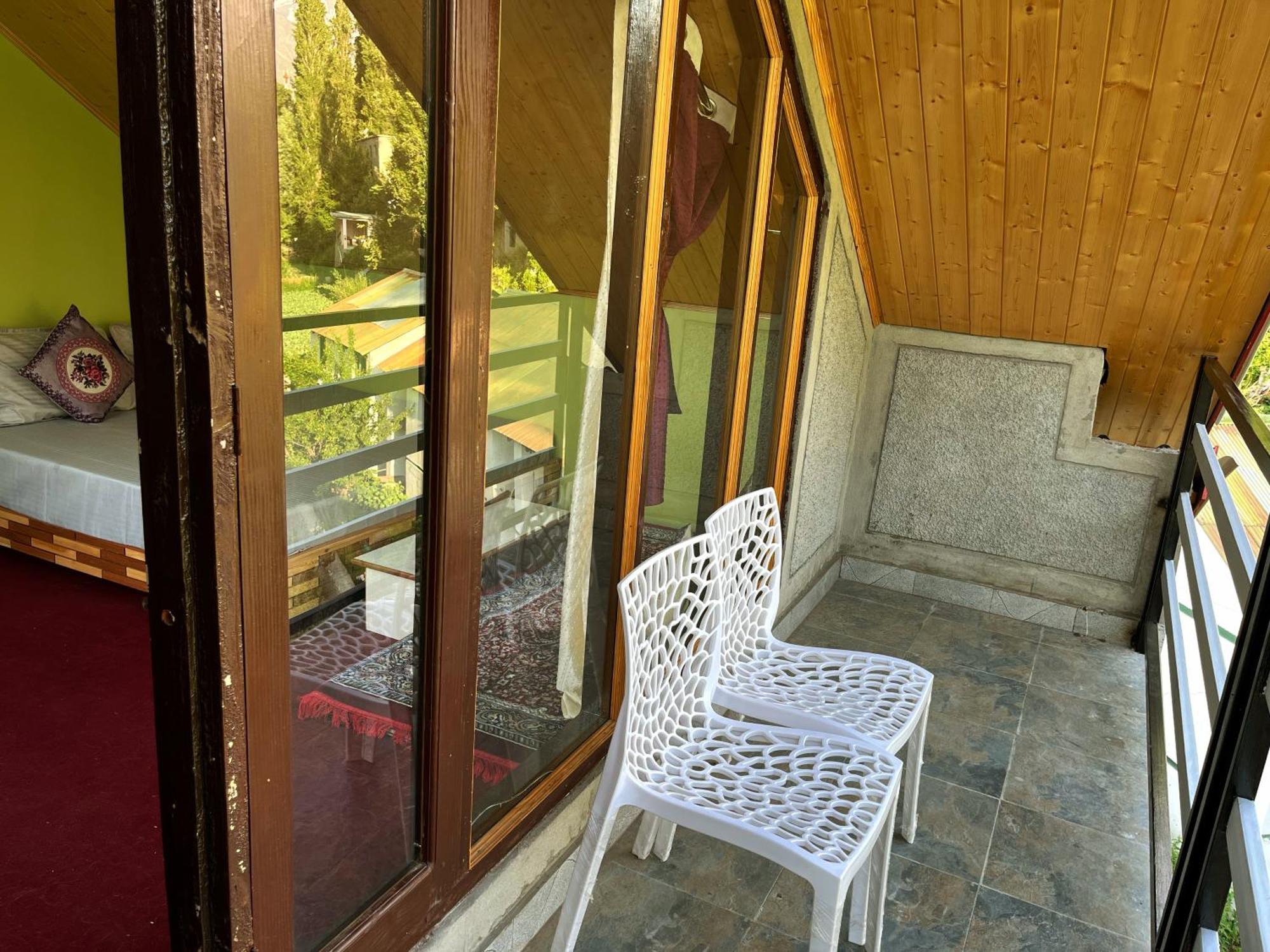 Amma Home Stay Keylong Kyelang Ngoại thất bức ảnh